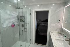 8DB483F8-4994-4140-A3E4-E682498BECFF